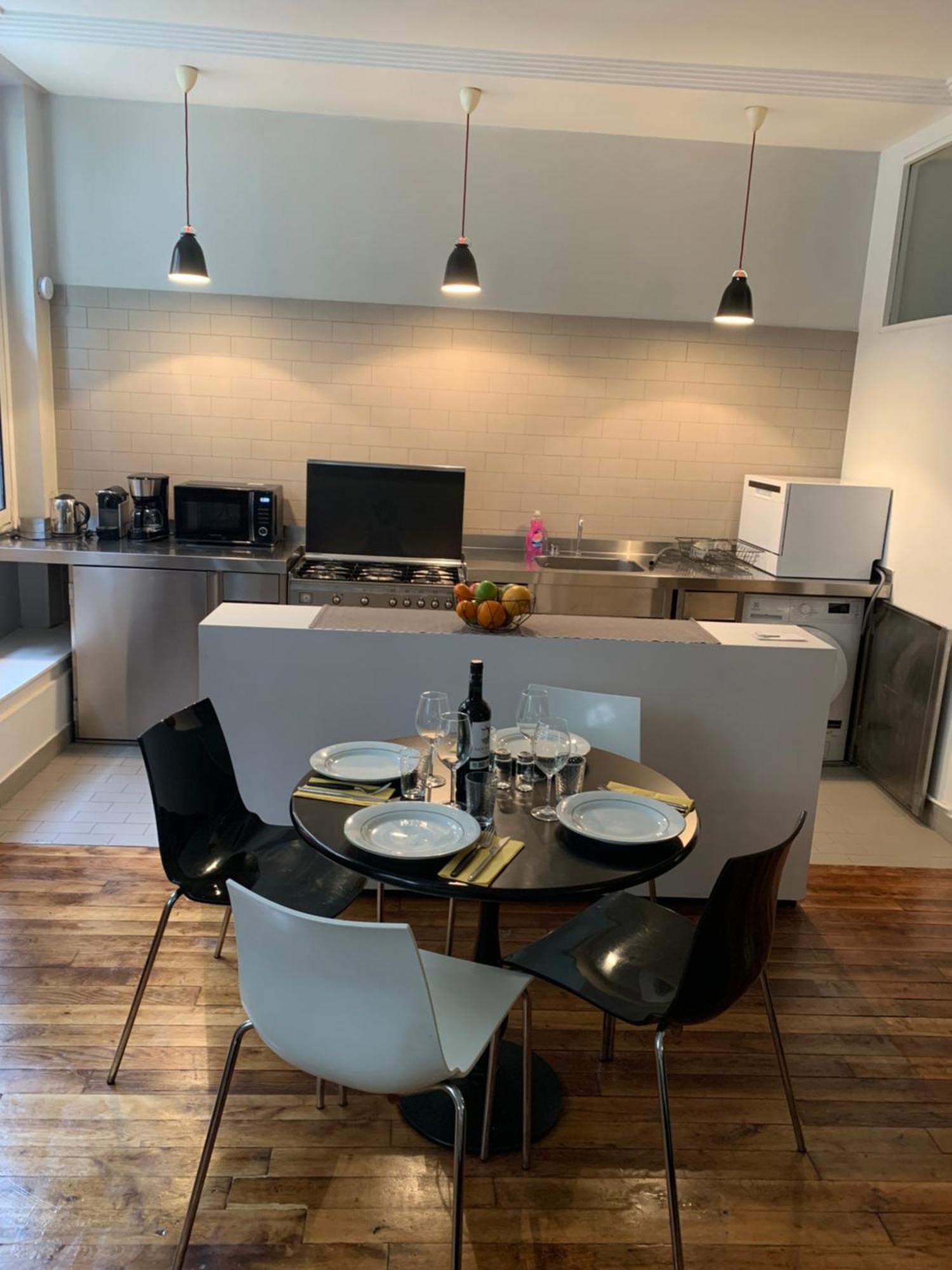 דירות פריז Loft Montmartre Au Pieds Des Vignes מראה חיצוני תמונה